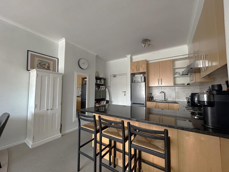 1 Bedroom Property for Sale in Gardens Western Cape